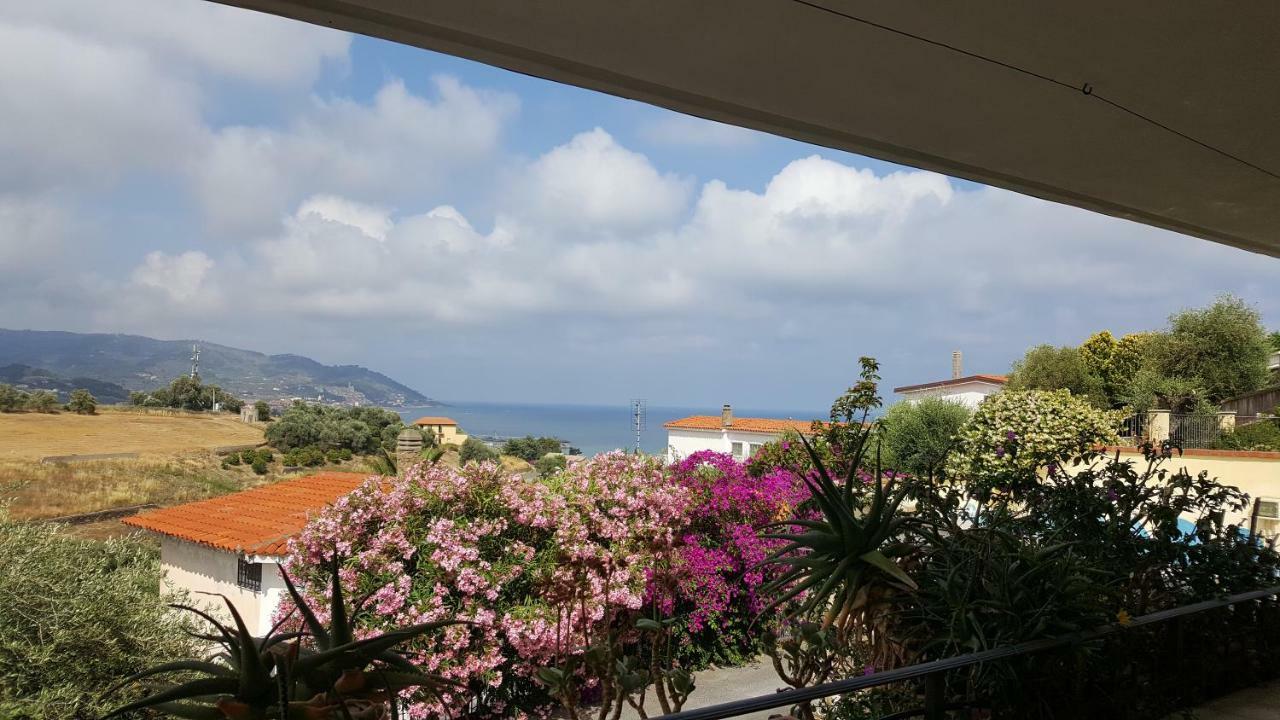Villa Jone Diano Marina Ngoại thất bức ảnh